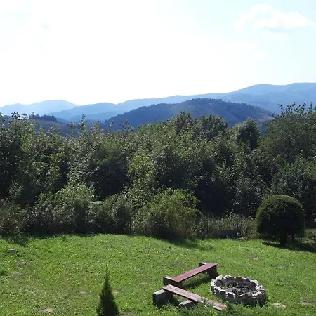 Cavoj Guest House *