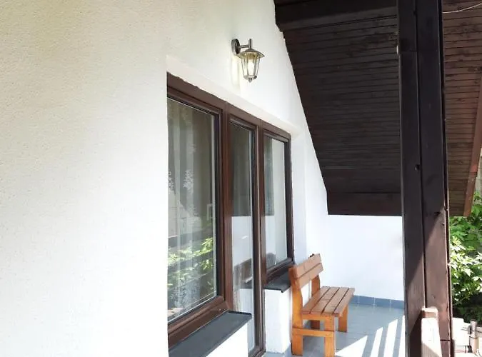 Cavoj Guest House 3*