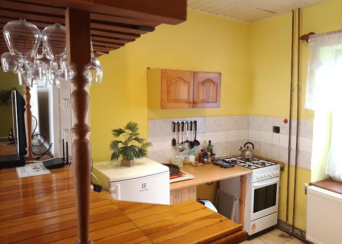 Cavoj Guest House